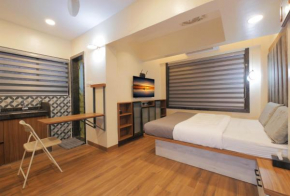Imperial Premium Studios Khar W